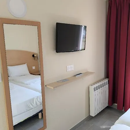 Hotel Initial By Balladins Roissy / Saint-mard Saint-Mard (Seine-et-Marne)