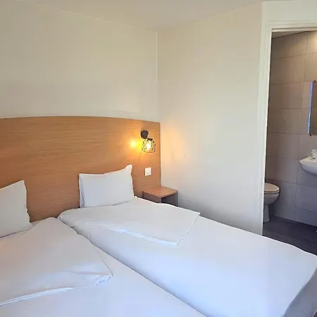 Hotel Initial By Balladins Roissy / Saint-mard Saint-Mard (Seine-et-Marne)